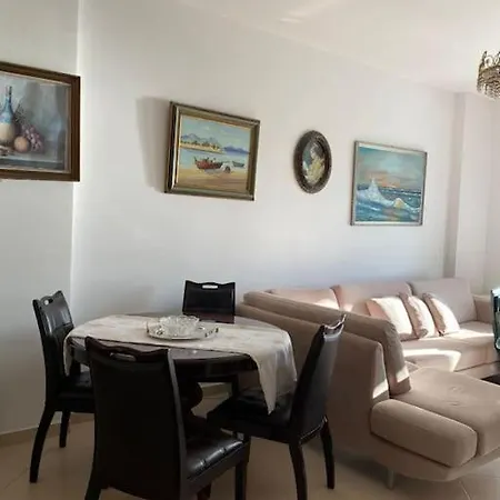 Pati's Lungomare Apartament *