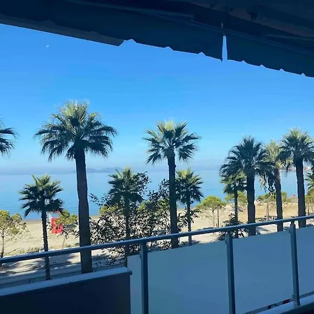 Апартаменты Pati's Lungomare